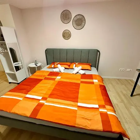 Lägenhet 30 Sqm Obertuerkheim Stuttgart